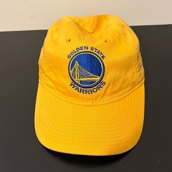 Warriors Adidas 2016 cap  - Picture 1 of 9